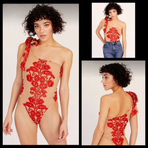 FOR LOVE AND LEMONS ONE SHOULDER TEMECULA BODYSUIT‎